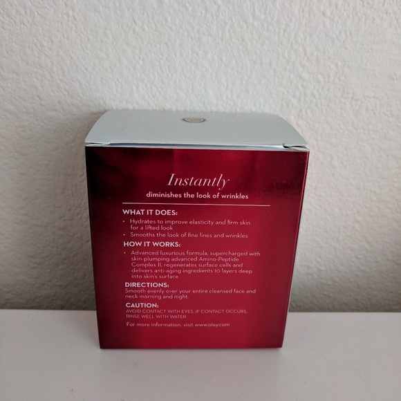 NEW Olay Regenerist Micro Sculpting Cream - Picture 2 of 6